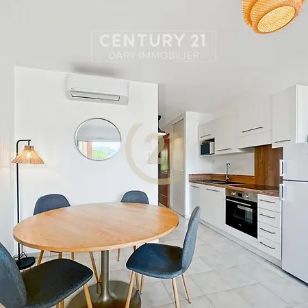 T2 Les Jasmins Proche Centre *