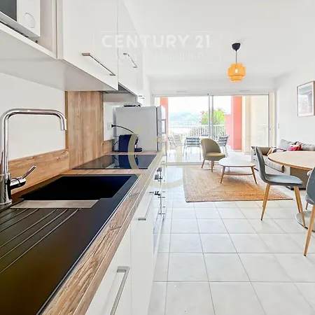 T2 Les Jasmins Proche Centre Calvi (Corsica)