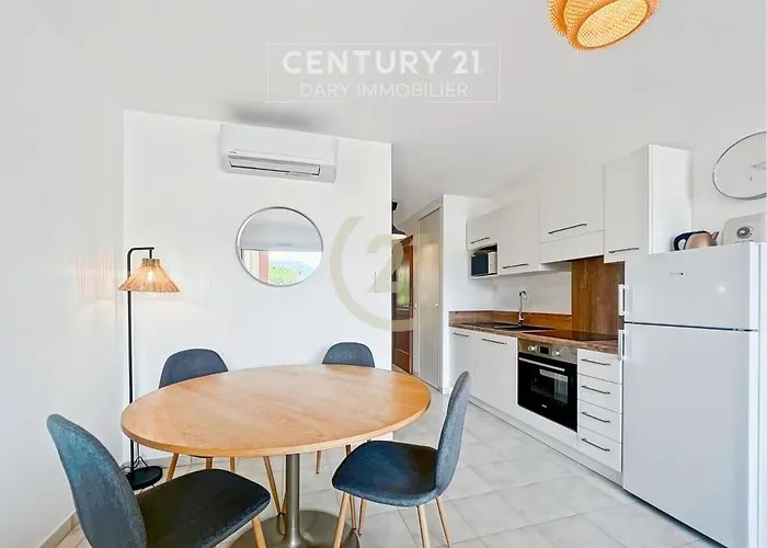 T2 Les Jasmins Proche Centre *