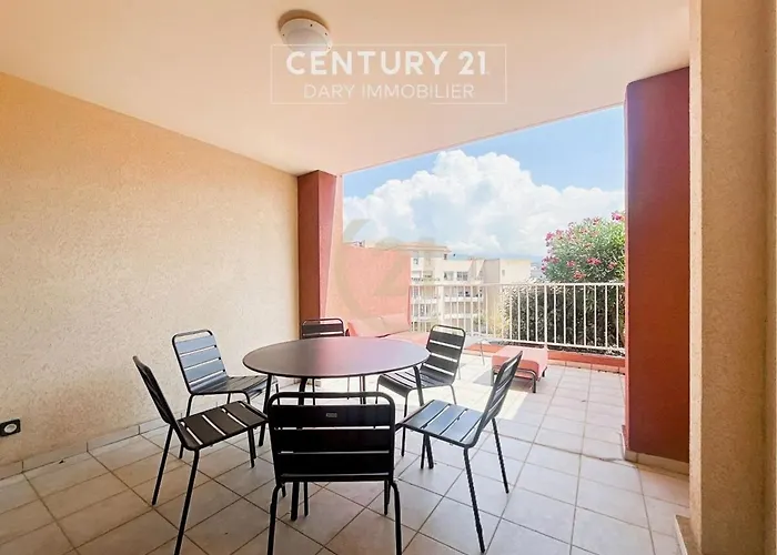 T2 Les Jasmins Proche Centre Apartment Calvi (Corsica)