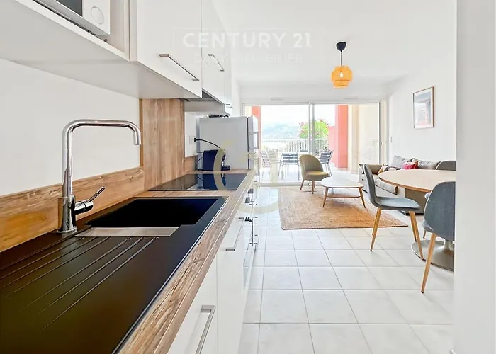 T2 Les Jasmins Proche Centre Calvi (Corsica)